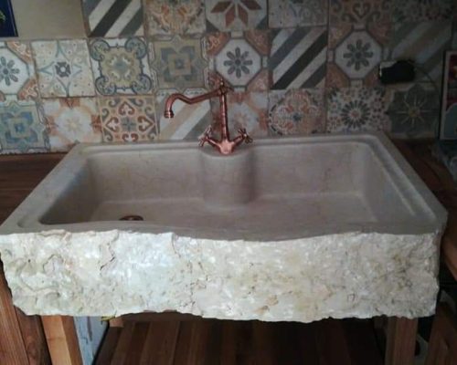 Lavello scolpito in pietra, pezzo unico Marangoni